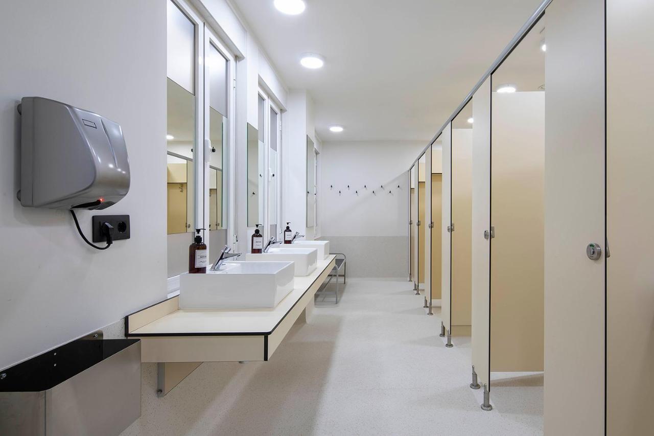 פונטה-ודרה Bulezen Urban Hostel מראה חיצוני תמונה